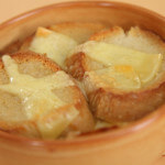 Toscanska juha sa zapečenim kruhom