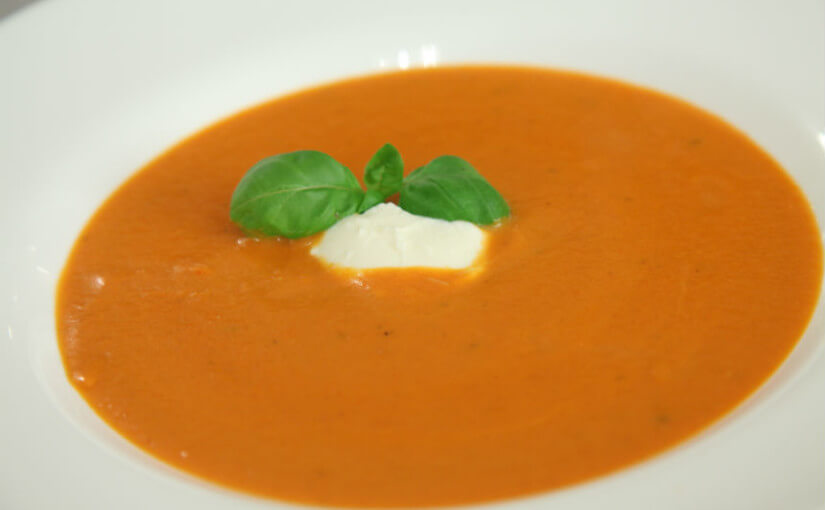 Krem juha od rajčice s bosiljkom