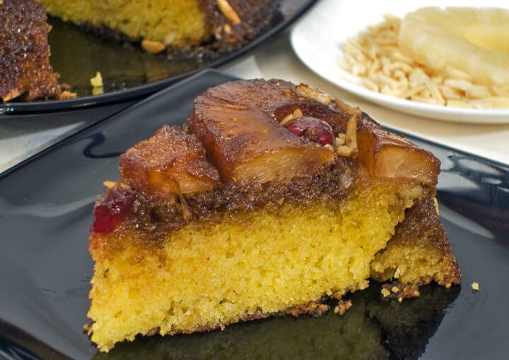 Kukuruzna torta s ananasom