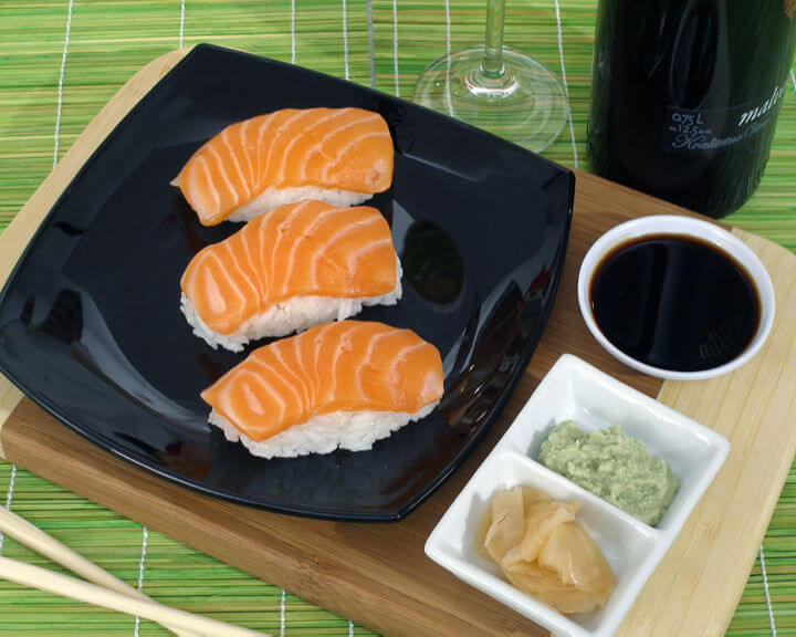 Nigiri sushi od lososa - Fini Recepti
