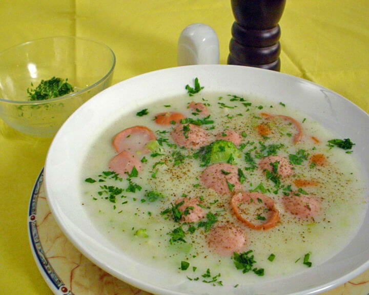 ragu-juha-s-kobasicama-i-povrcem