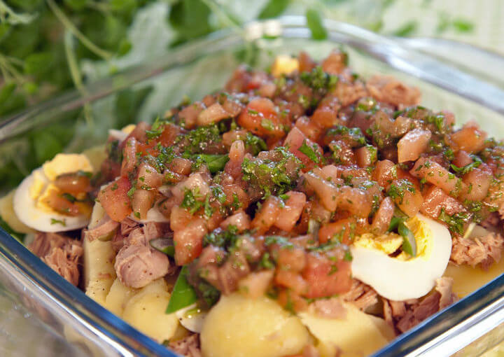 Salata od krumpira, tunjevine i jaja