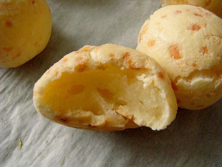 pao de queijo brazilske okruglice od sira